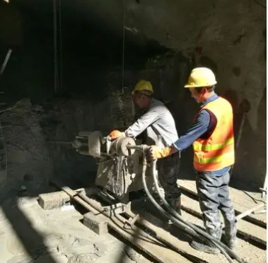 南圣镇水下抗分散灌浆料特点 水下不分散注浆料介绍